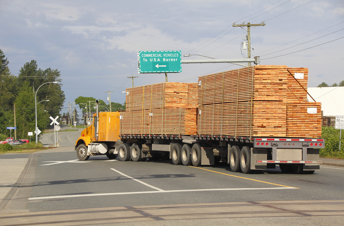 The number of trucks traversing US-Canada ports of entry was down 2.7 percent in the first quarter of 2019 on a year-over-year basis, equating to about 1.38 million truck crossings, according to the US Bureau of Transportation Statistics. Photo Credit: Shutterstock