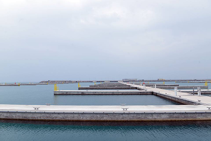 The Delma Island multi-purpose dock accommodates commercial and recreational maritime activities.