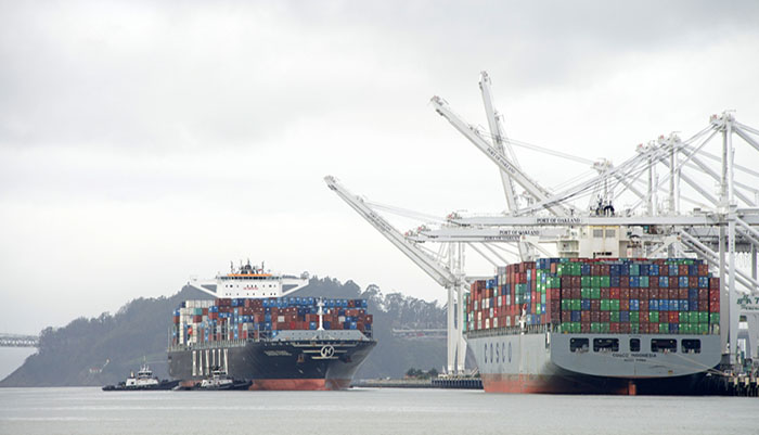 A game of "hardball" related to the Hanjin Shipping collapse is playing out in US federal court.