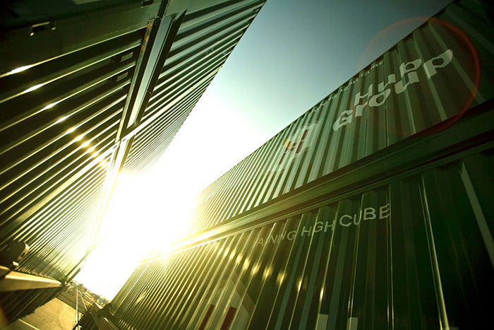 Falling rates and low fuel costs and surcharges still make trucking an attractive alternative to the rails, but Hub sees the winds shifting in its favor in the future.