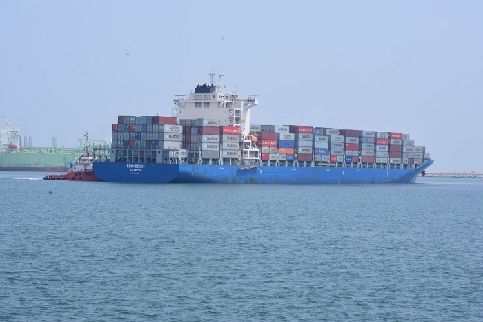 Maersk Leonidio at Ennore Port.
