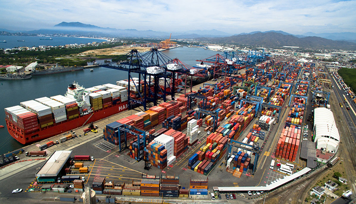 The project at the SSA Terminal in Manzanillo is one of several underway to expand port capacity in Mexico.