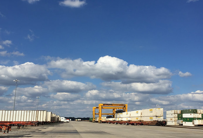 Norfolk Southern's Rossville, Tennessee intermodal terminal.