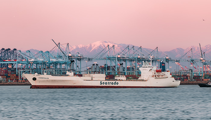 Imports in December increased 21.6 percent in Los Angeles and 7.9 percent in Long Beach, according to port statistics.
