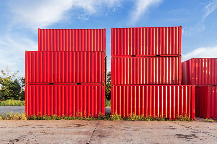 Traffic declined at India's top port despite success in increasing productivity.