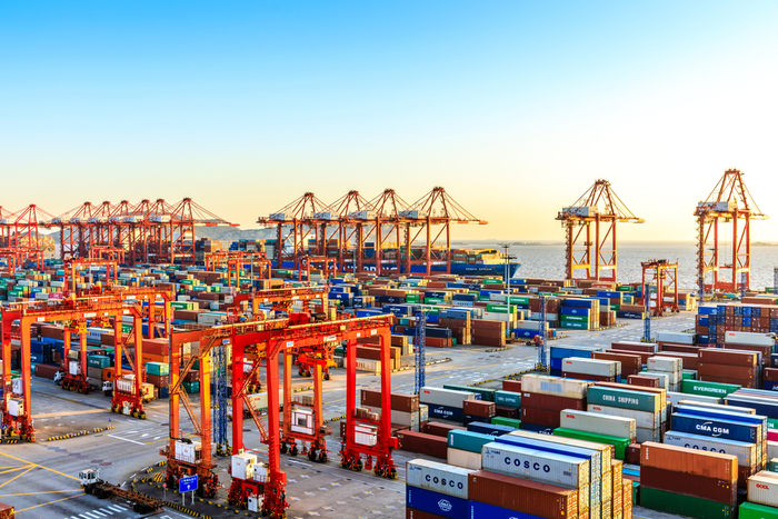 Half of the top 12 container lines have online quoting capability, but few focus on dynamic pricing and most can't yet calculate equipment repositioning costs in their rates. Photo credit: Shutterstock.com.