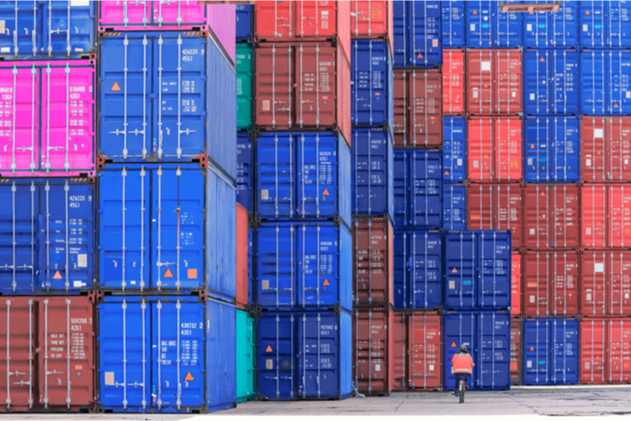 The greatest impediment to clearing the backlog of containers at Los Angeles-Long Beach is a shortage of available chassis, carriers told JOC.com. Photo Credit: Shutterstock.com