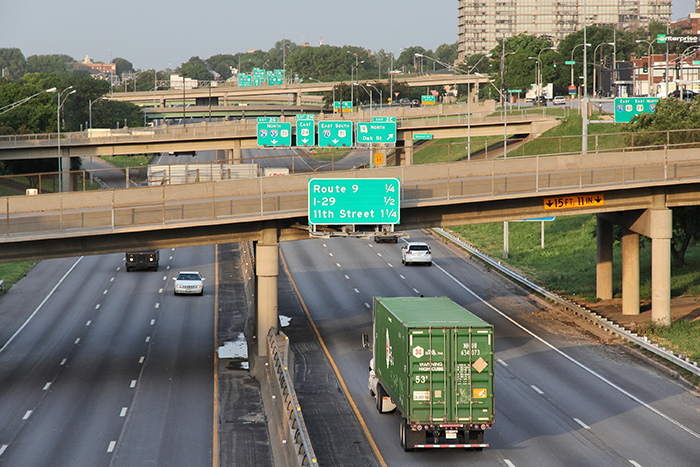 Trucking executives and shippers at SMC3 Jump Start 2019 have more restrained expectations around economic growth than they did last year.