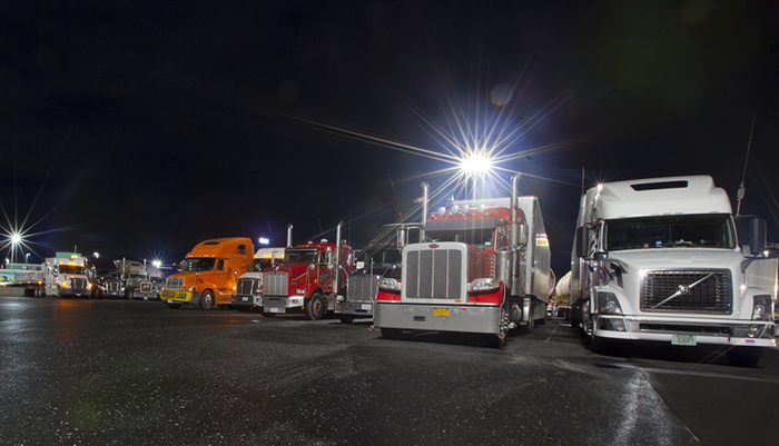 The tonnage carried by trucks rose 5.3 percent to 10.49 billion tons, accounting for 70.1 percent of domestic freight tonnage.