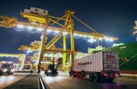 The digital platform will give customers of XPO’s non-asset brokerage and asset-based transportation services visibility into where their shipments are, their estimated time of arrival, and other business intelligence. Photo credit: XPO Logistics. XPO Logistics truck arrives at a port.
