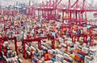 Demand in the US remains strong through February, but weakness in other markets and port bottlenecks has dragged down the global volume. Photo credit: Shutterstock.com.